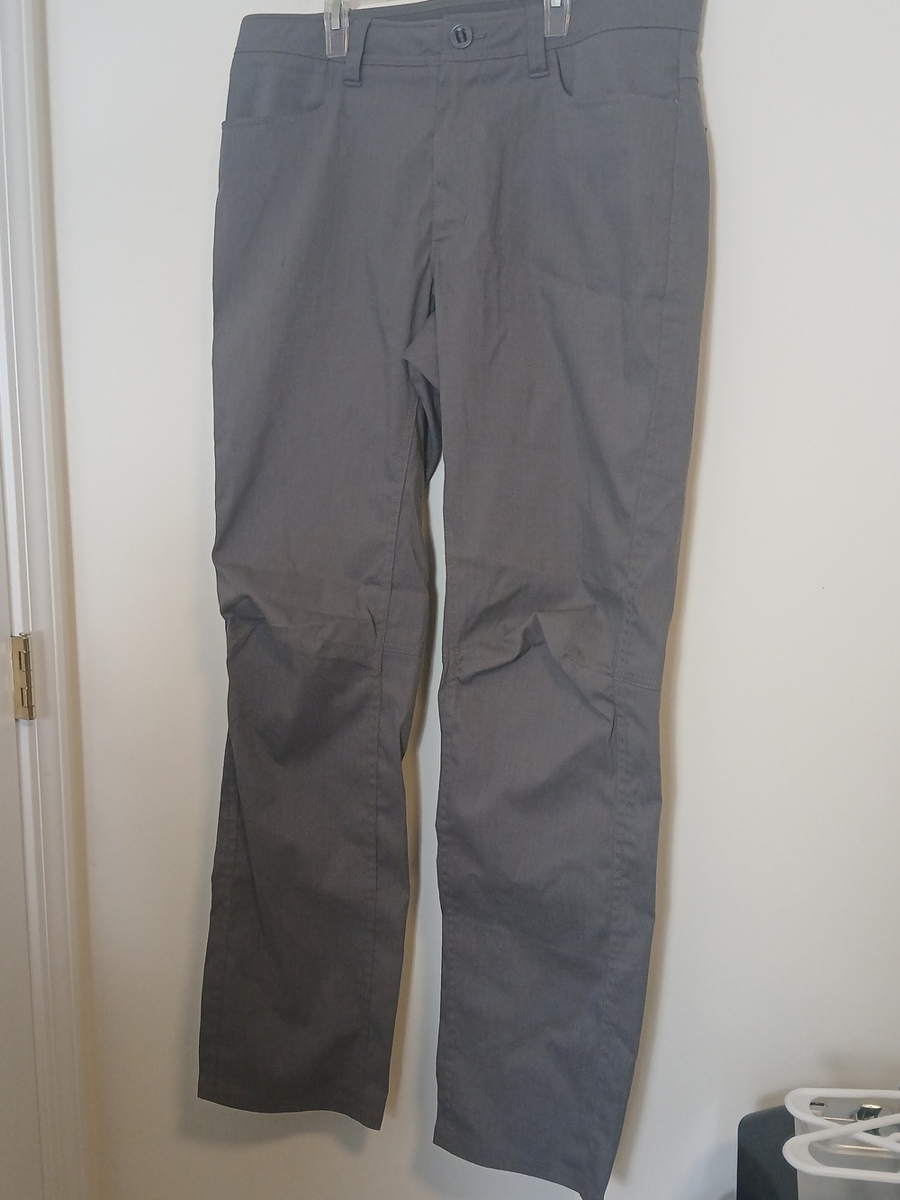 Under Armour Gray Straight-Leg Chinos Golf Pants